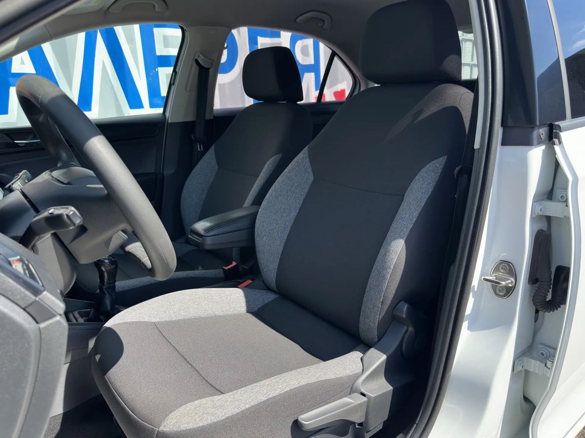 Skoda Rapid — фото 15