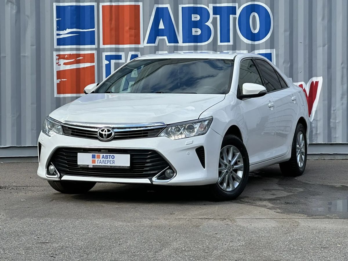 Toyota Camry 2015