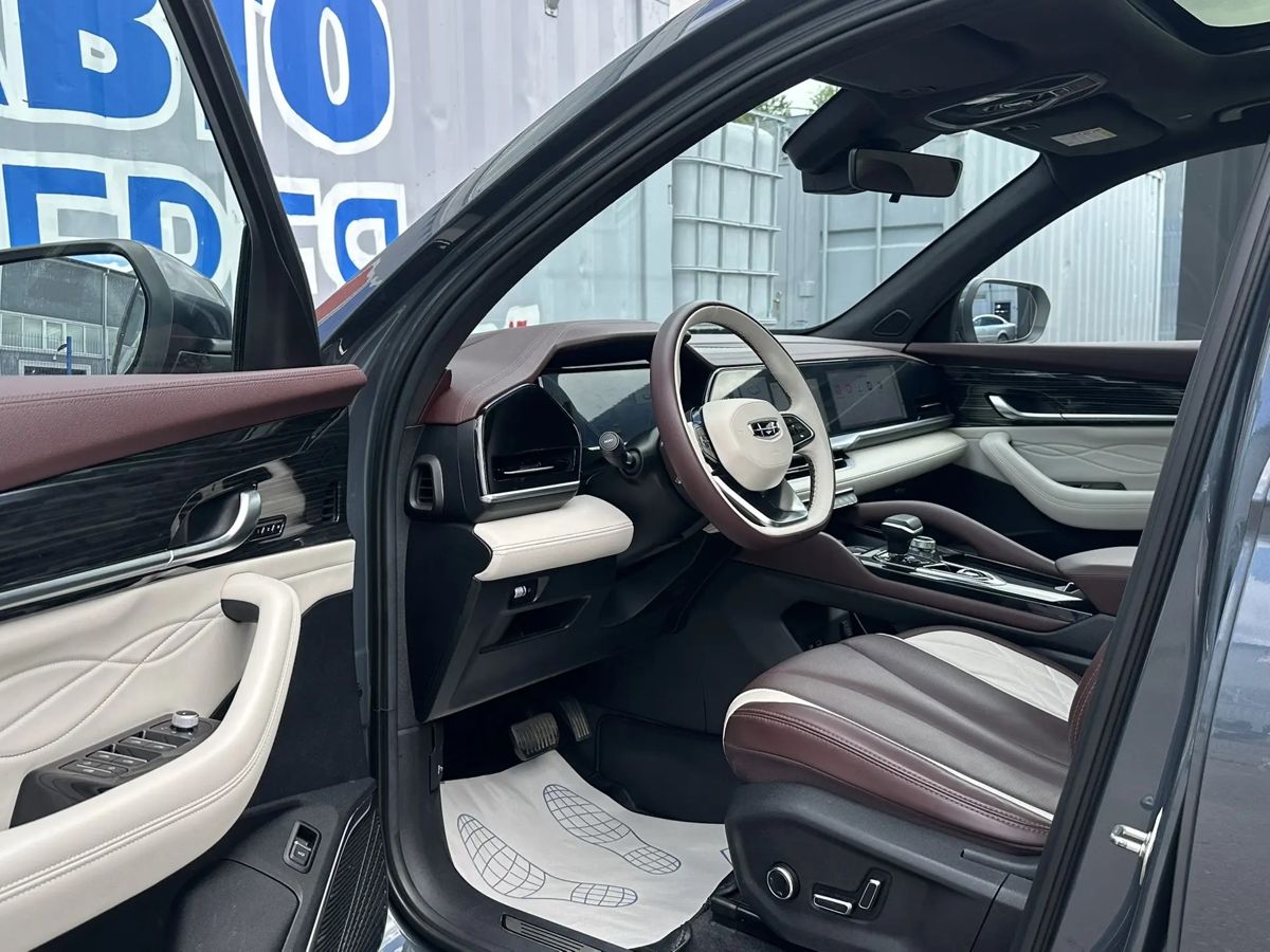 Geely Monjaro — фото 19