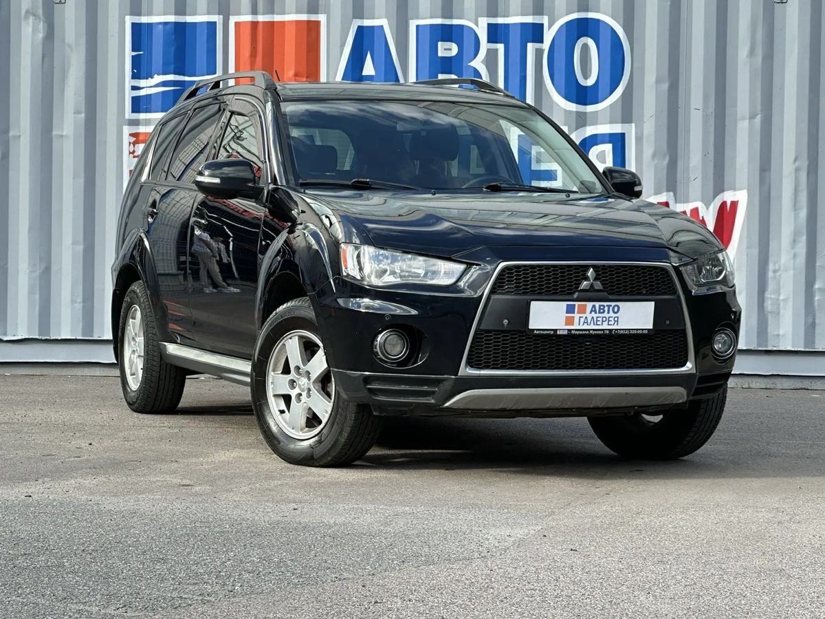 Mitsubishi Outlander — фото 2
