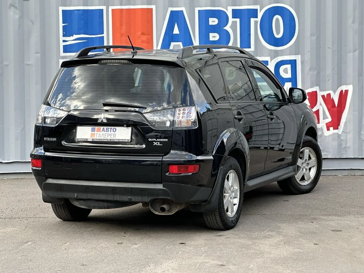 Mitsubishi Outlander — фото 3