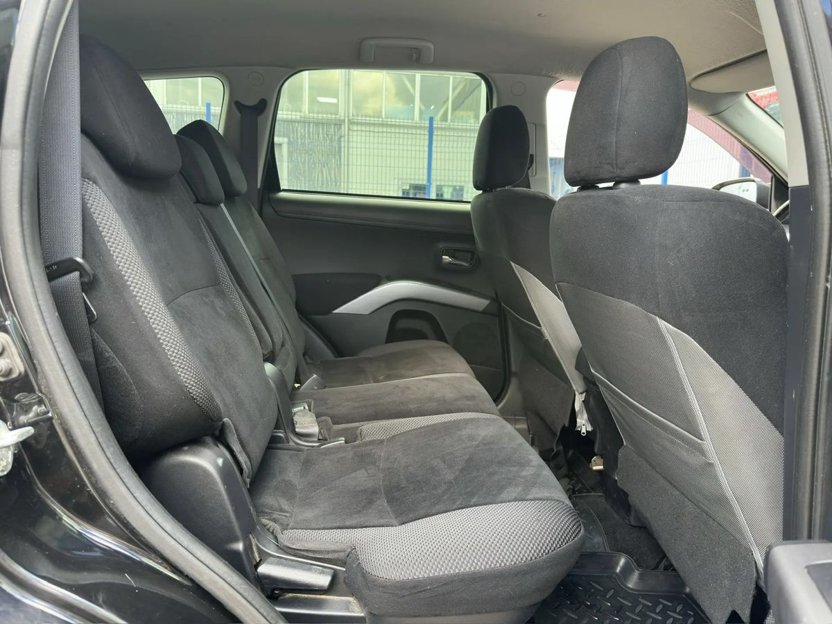 Mitsubishi Outlander — фото 13