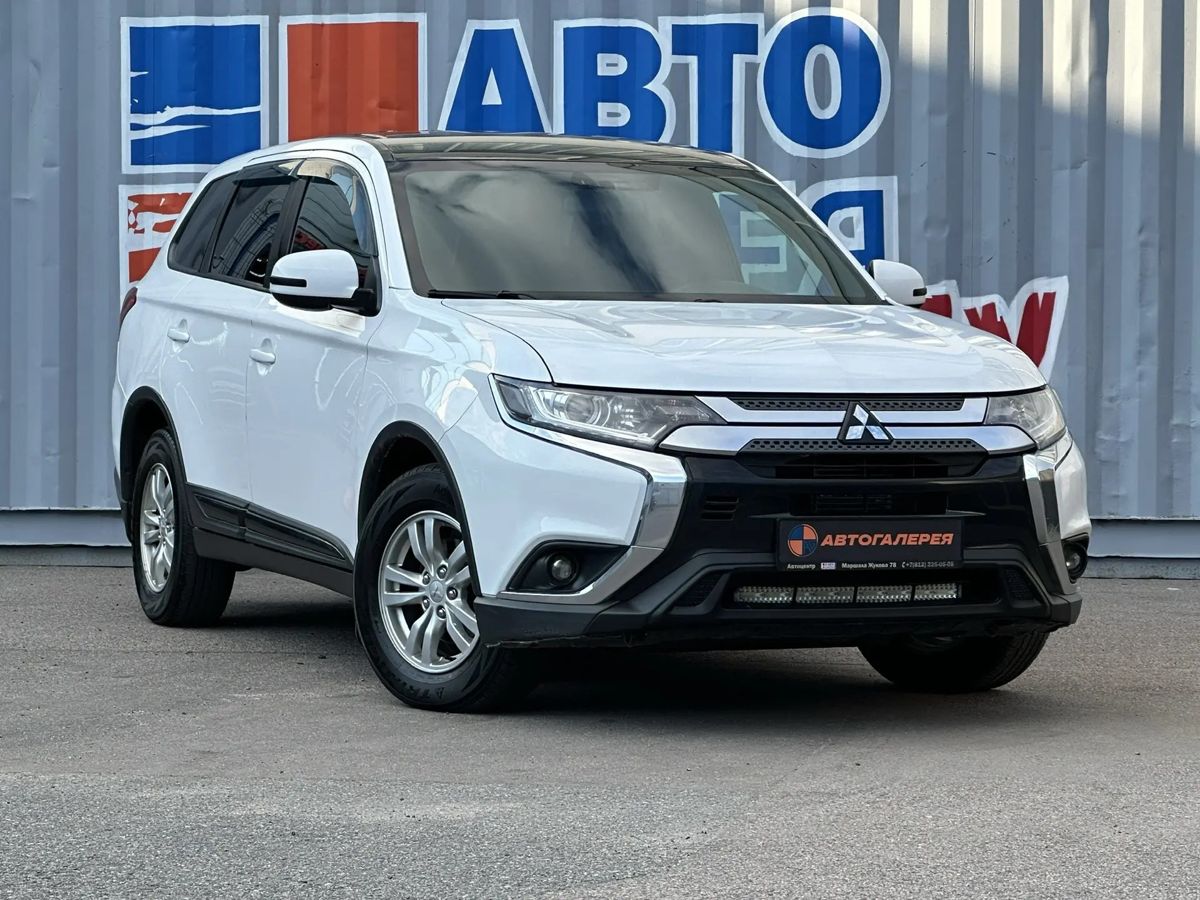 Mitsubishi Outlander — фото 3