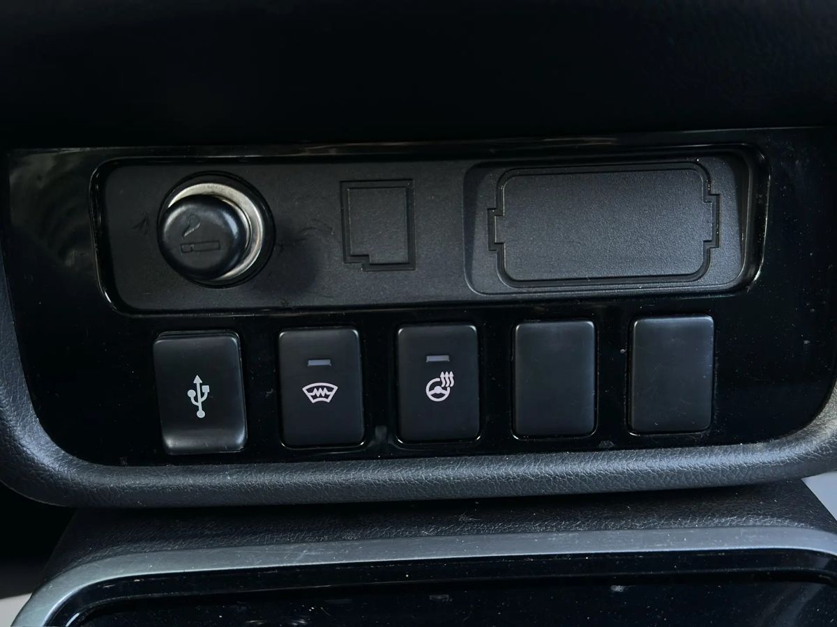 Mitsubishi Outlander — фото 13