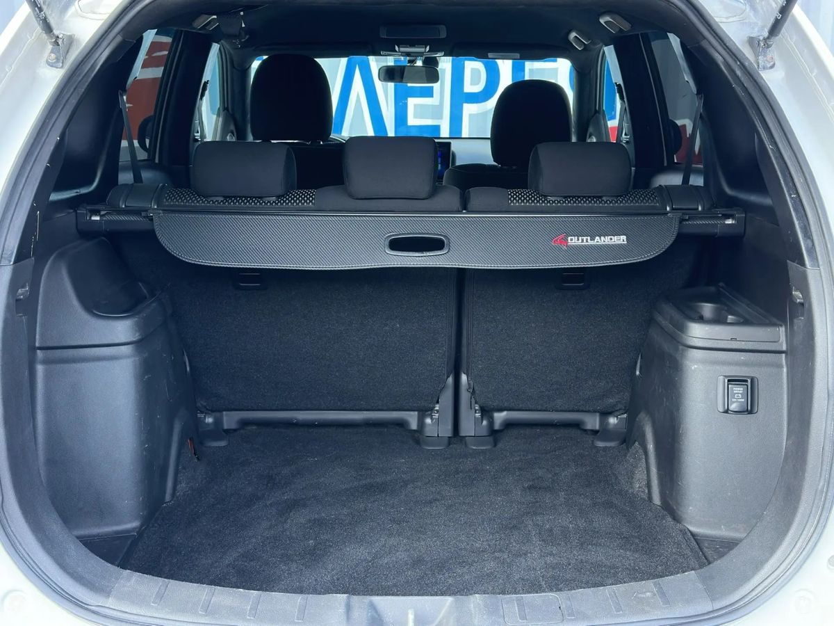Mitsubishi Outlander — фото 21