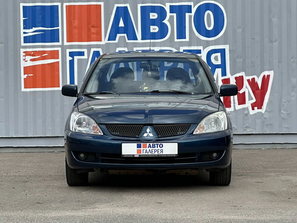 Mitsubishi Lancer — фото 2