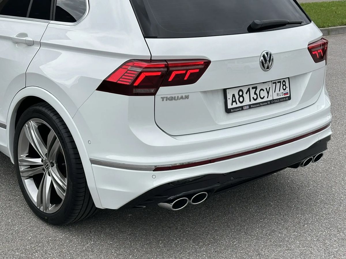 Volkswagen Tiguan — фото 20