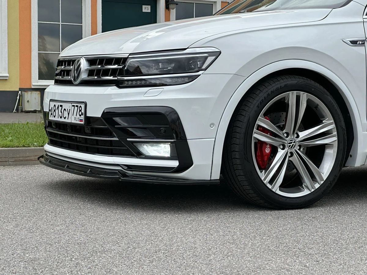 Volkswagen Tiguan — фото 35