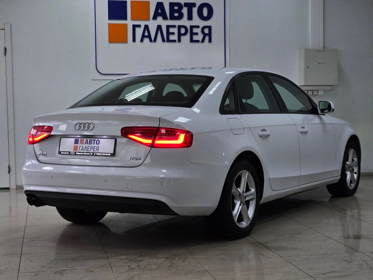 Audi A4 — фото 3