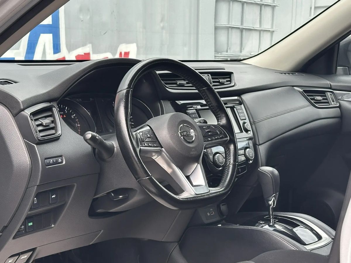 Nissan X-Trail — фото 14
