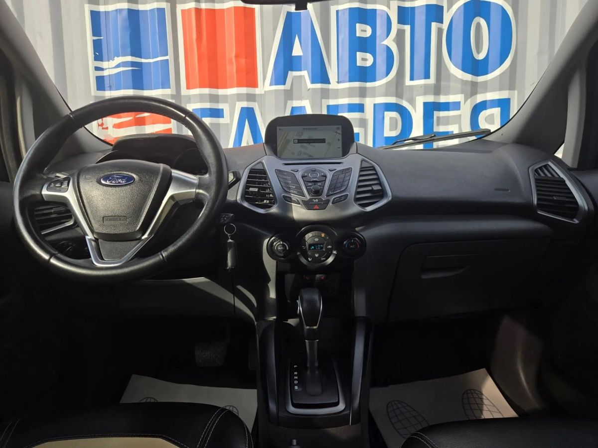 Ford EcoSport — фото 13