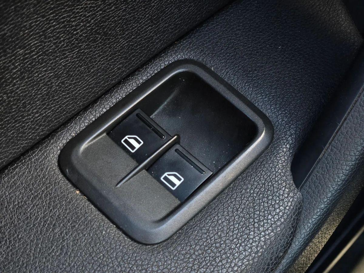 Skoda Yeti — фото 17