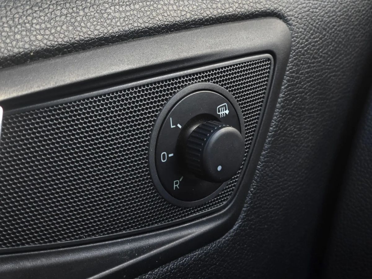 Skoda Yeti — фото 15