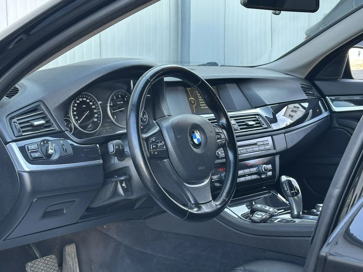 BMW 5 серии — фото 9