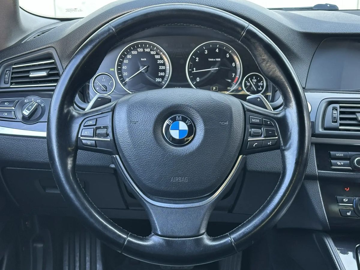 BMW 5 серии — фото 11