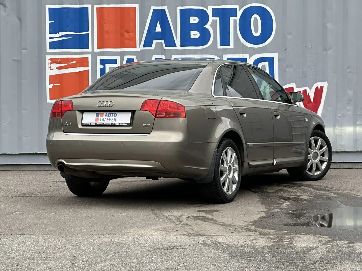 Audi A4 — фото 3