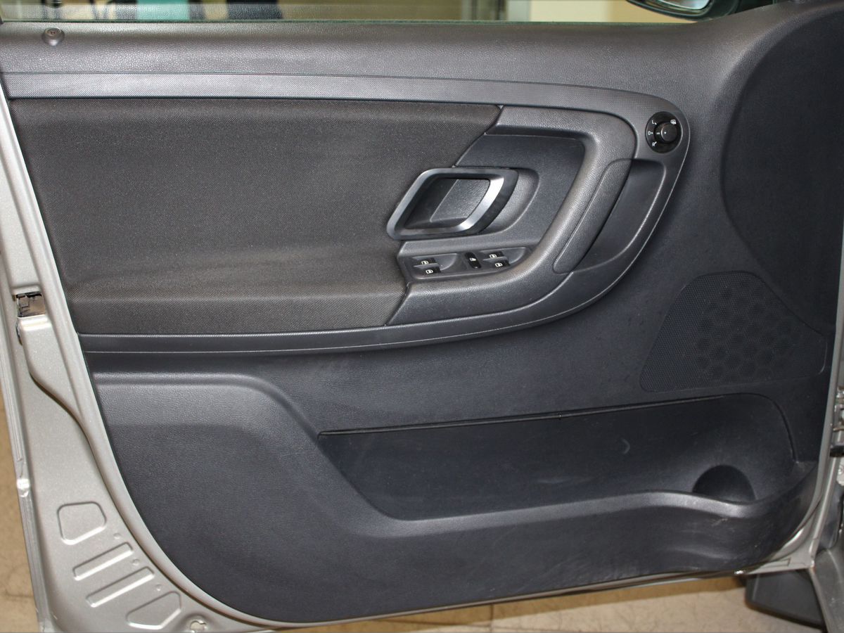Skoda Fabia II Рестайлинг