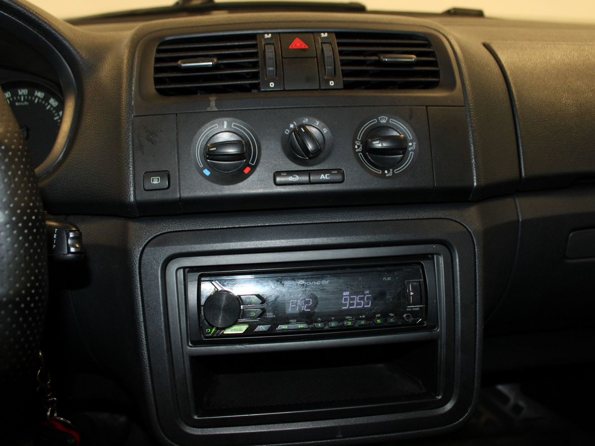 Skoda Fabia II Рестайлинг