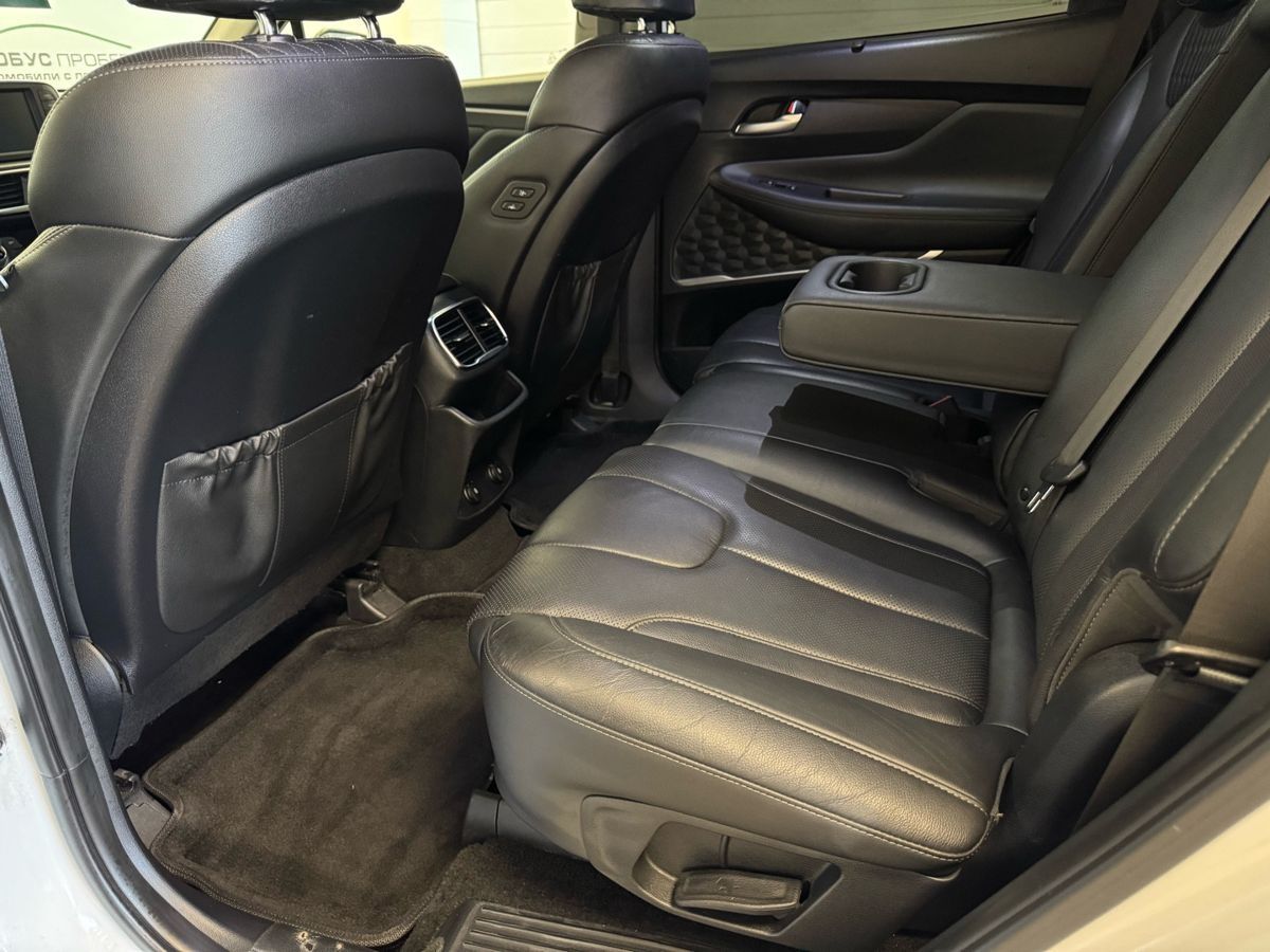 Hyundai Santa Fe IV