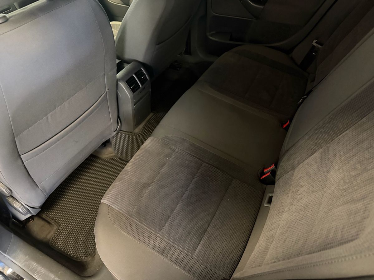 Volkswagen Jetta V