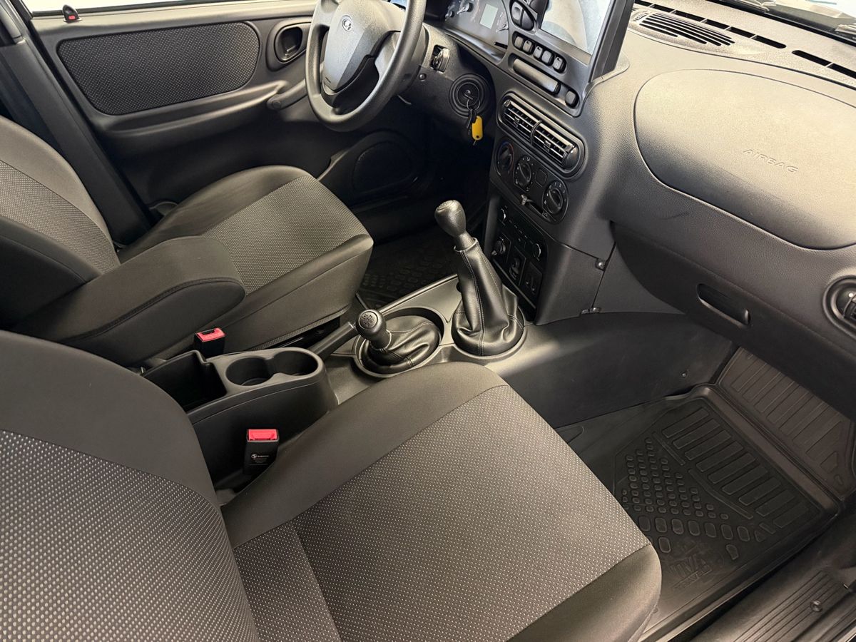Lada (ВАЗ) Niva Travel I Рестайлинг