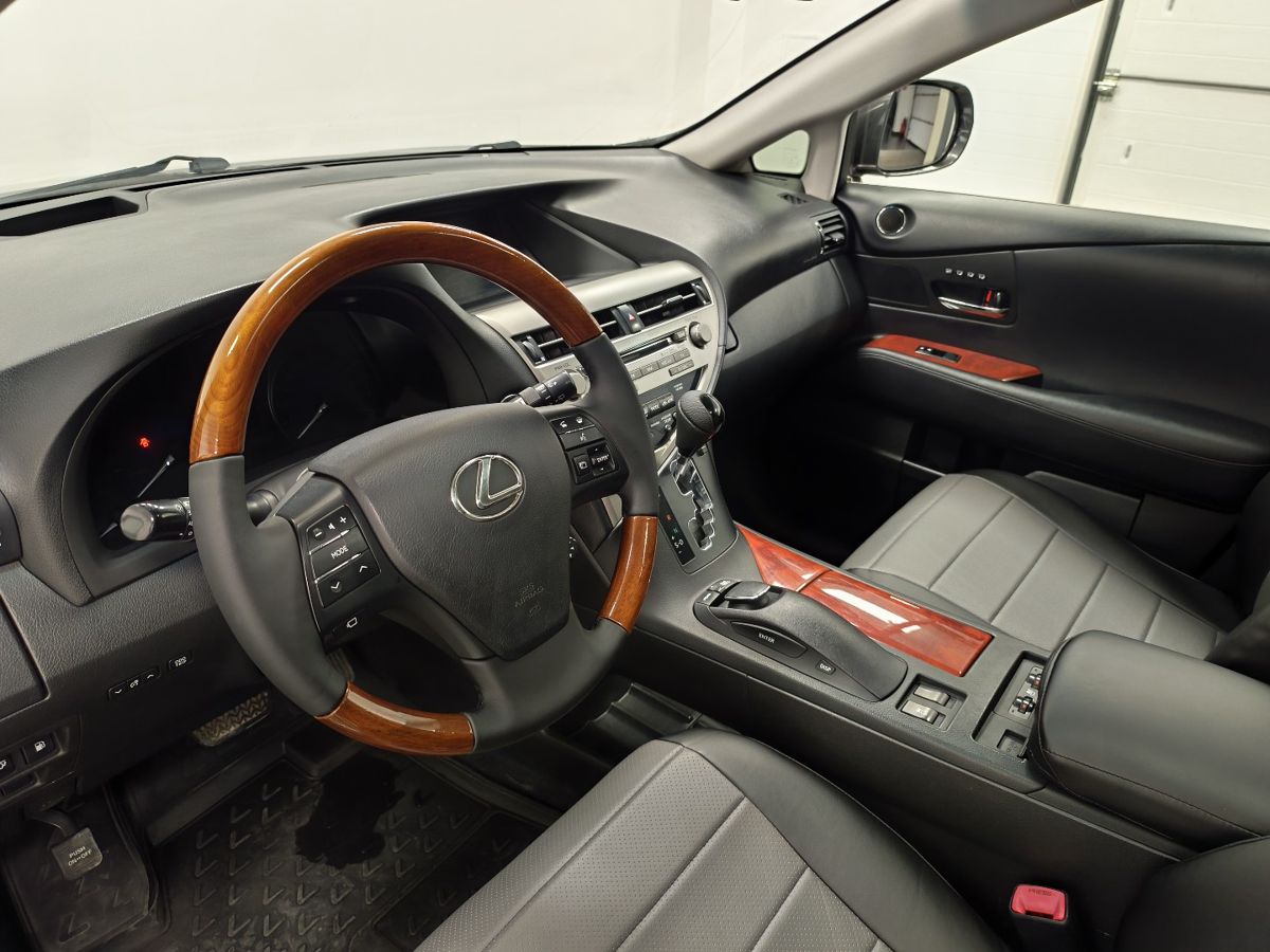 Lexus RX III