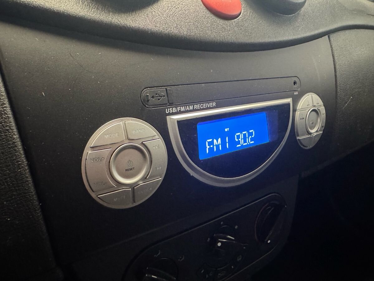 Lifan Smily I (320)
