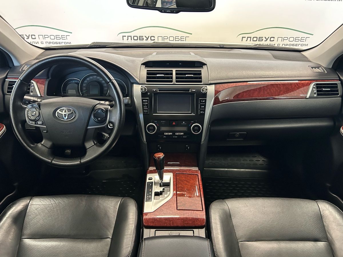 Toyota Camry VII (XV50)