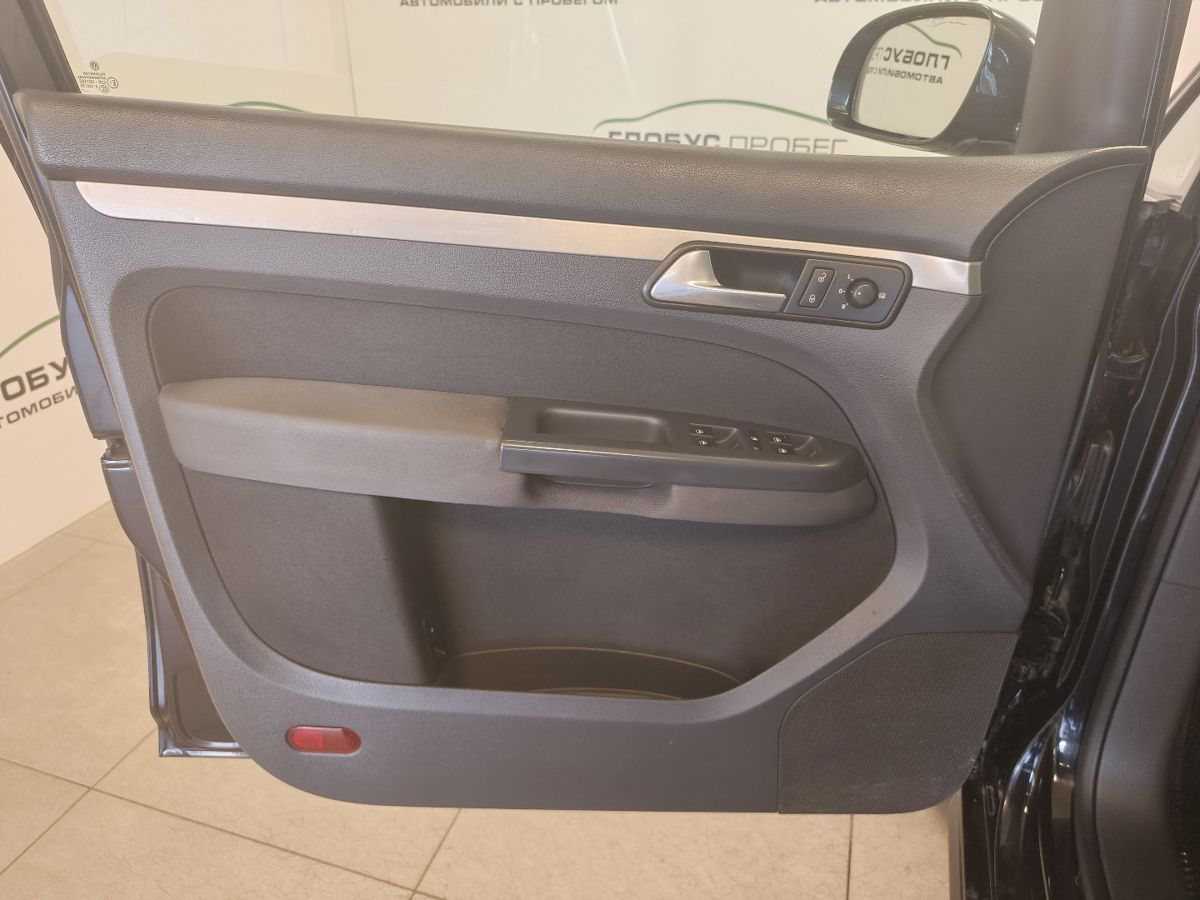 Volkswagen Touran I Рестайлинг
