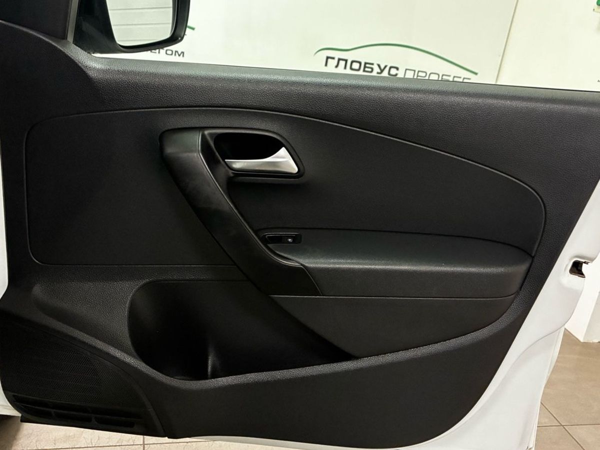 Volkswagen Polo V Рестайлинг