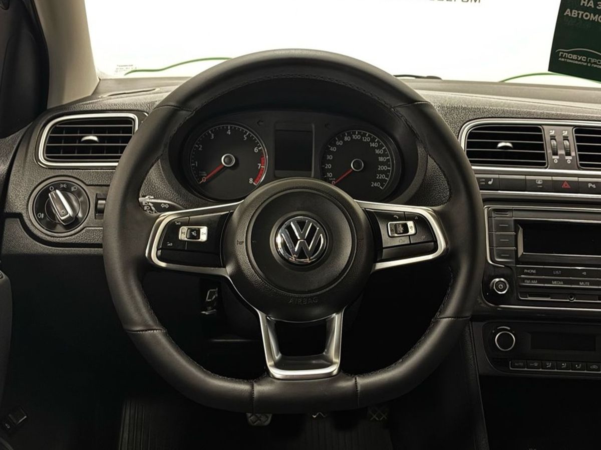 Volkswagen Polo V Рестайлинг