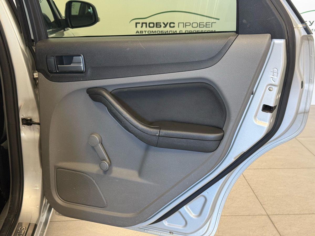 Ford Focus II Рестайлинг