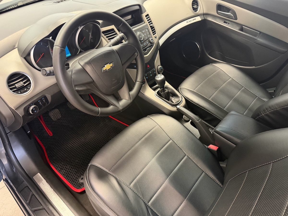 Chevrolet Cruze I