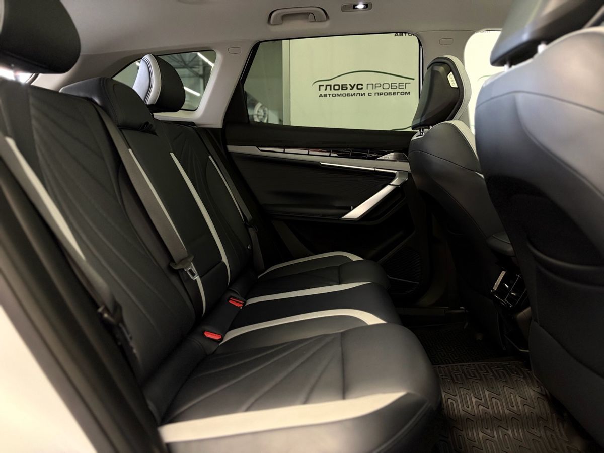 Geely Atlas II