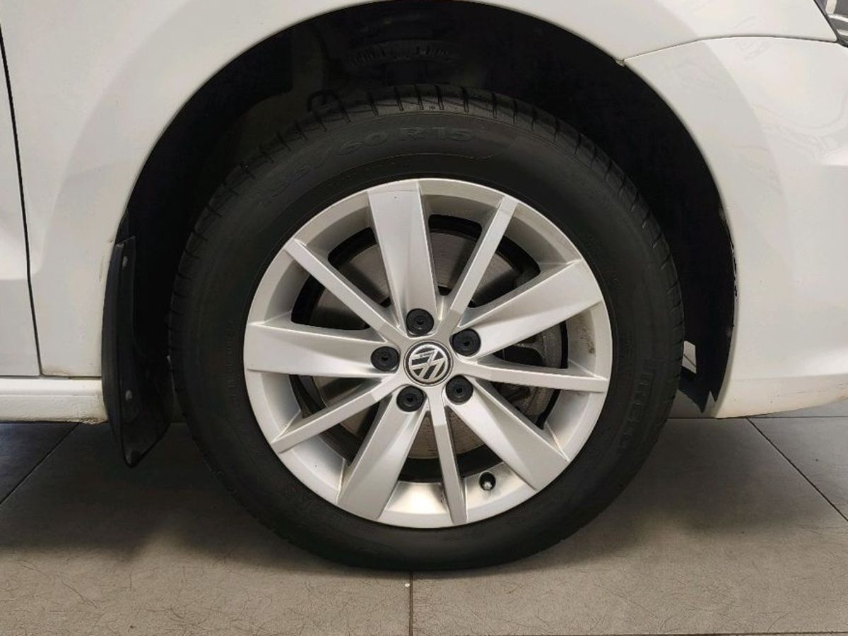 Volkswagen Polo V Рестайлинг