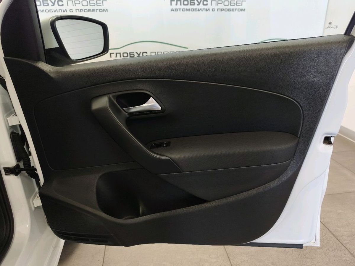 Volkswagen Polo V Рестайлинг
