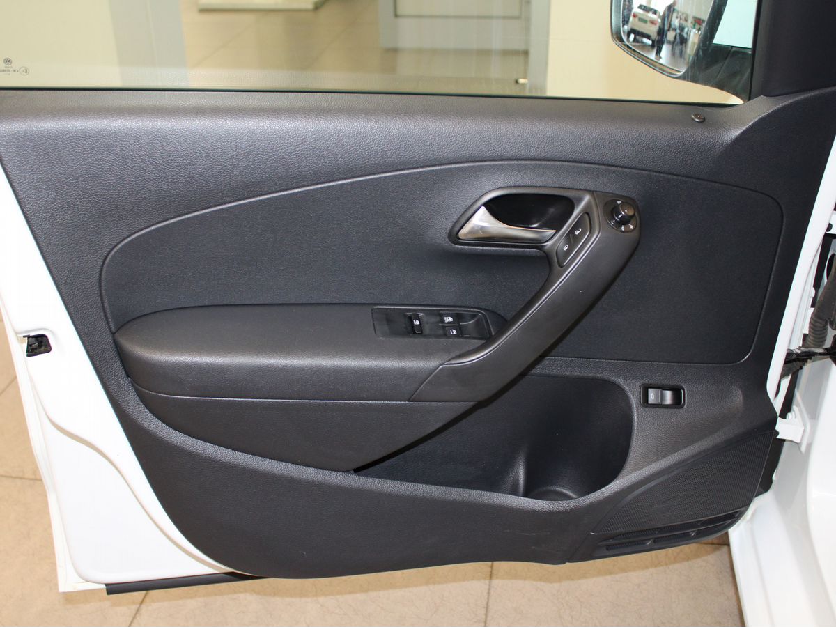 Volkswagen Polo V