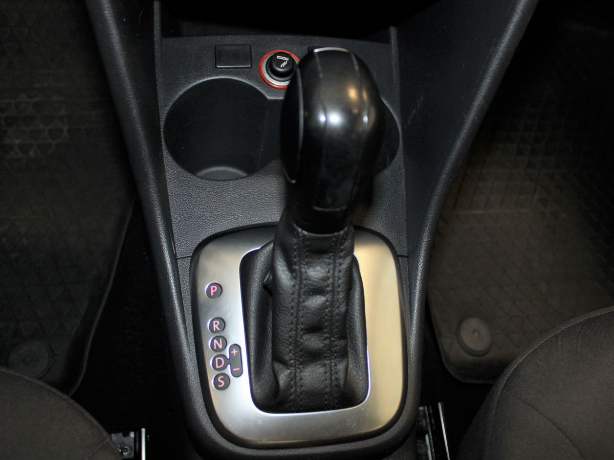 Volkswagen Polo V
