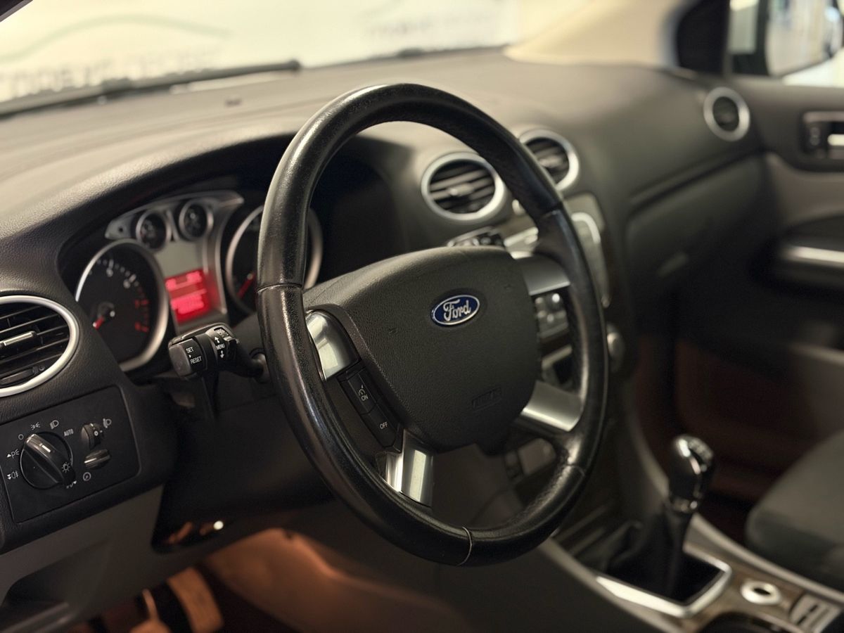 Ford Focus II Рестайлинг