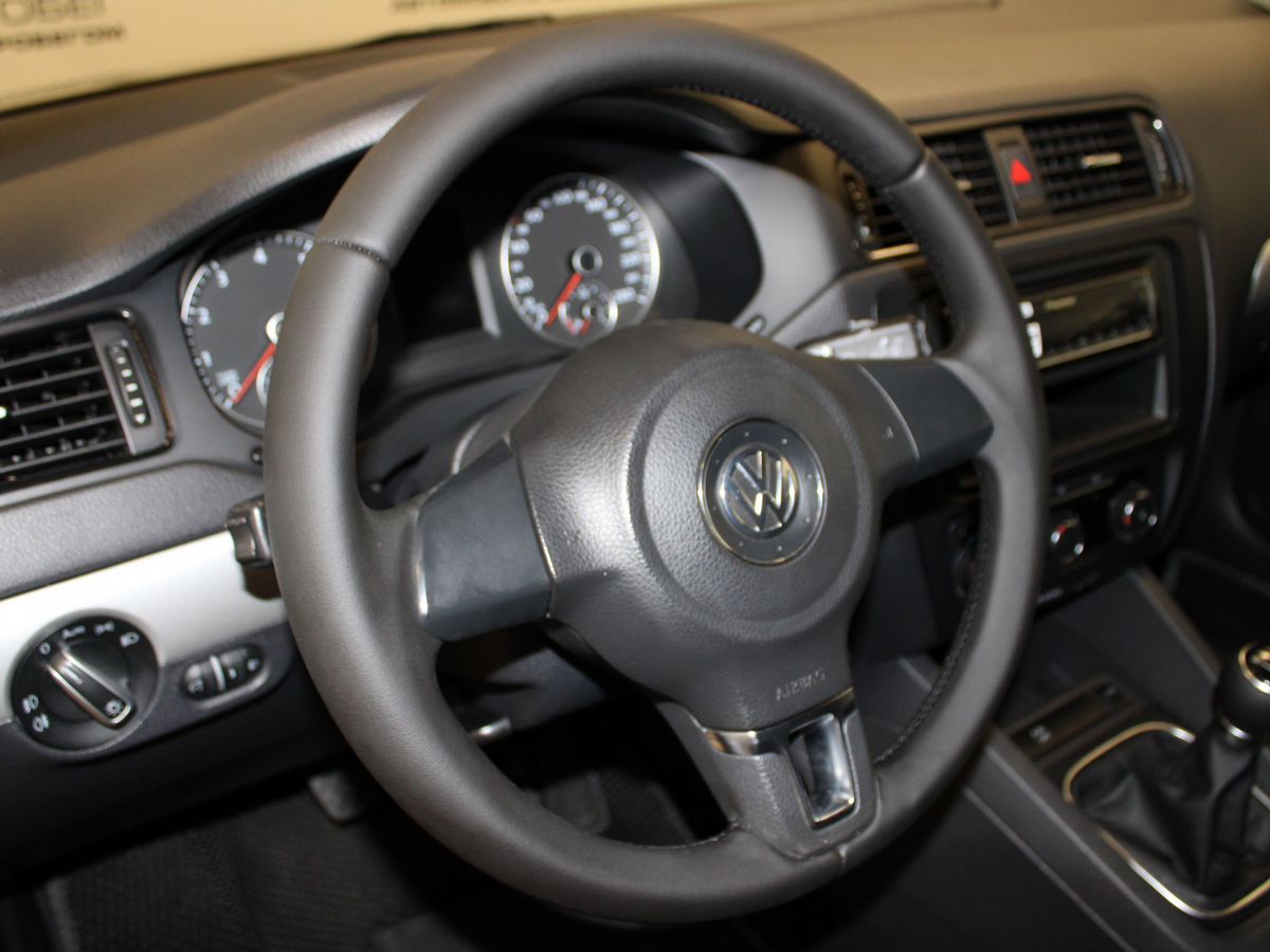 Volkswagen Jetta VI