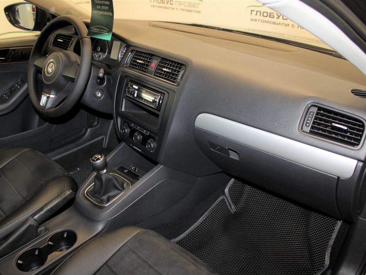 Volkswagen Jetta VI