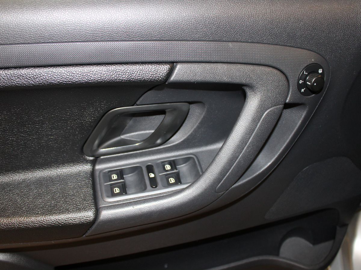 Skoda Fabia II Рестайлинг