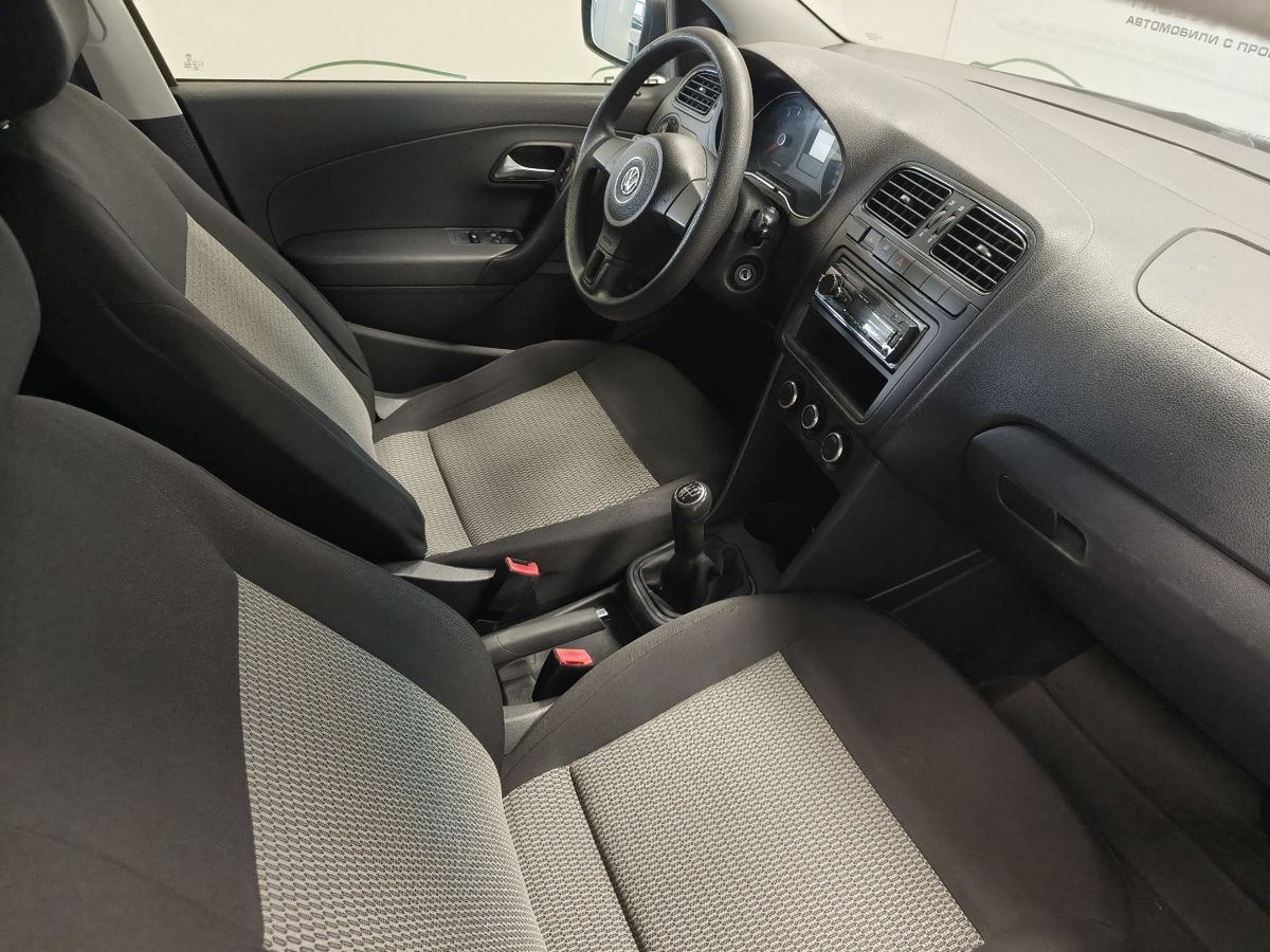 Volkswagen Polo V