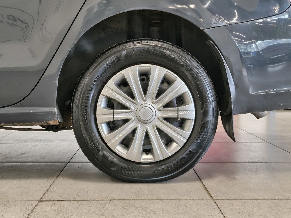 Volkswagen Polo V