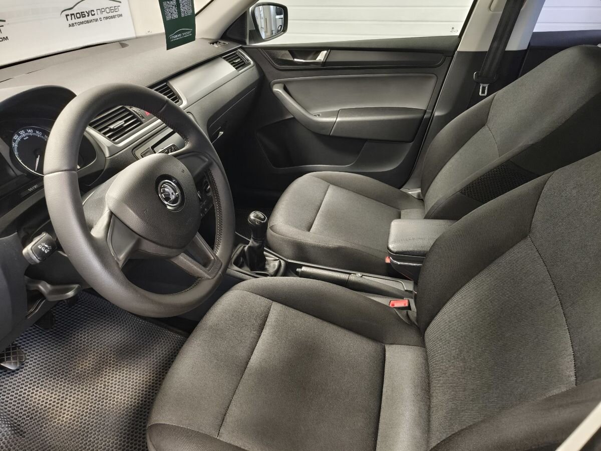 Skoda Rapid I Рестайлинг