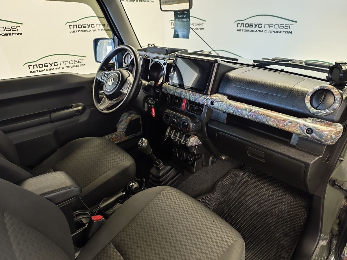 Suzuki Jimny IV