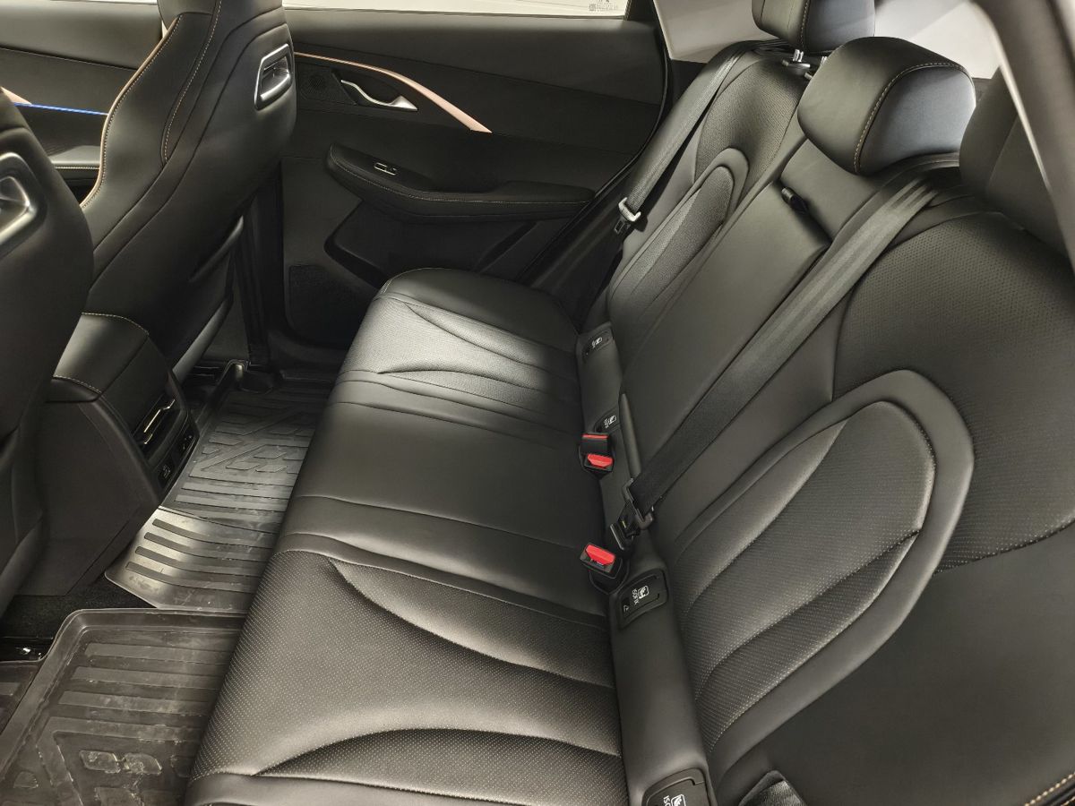 Omoda C5 I Рестайлинг
