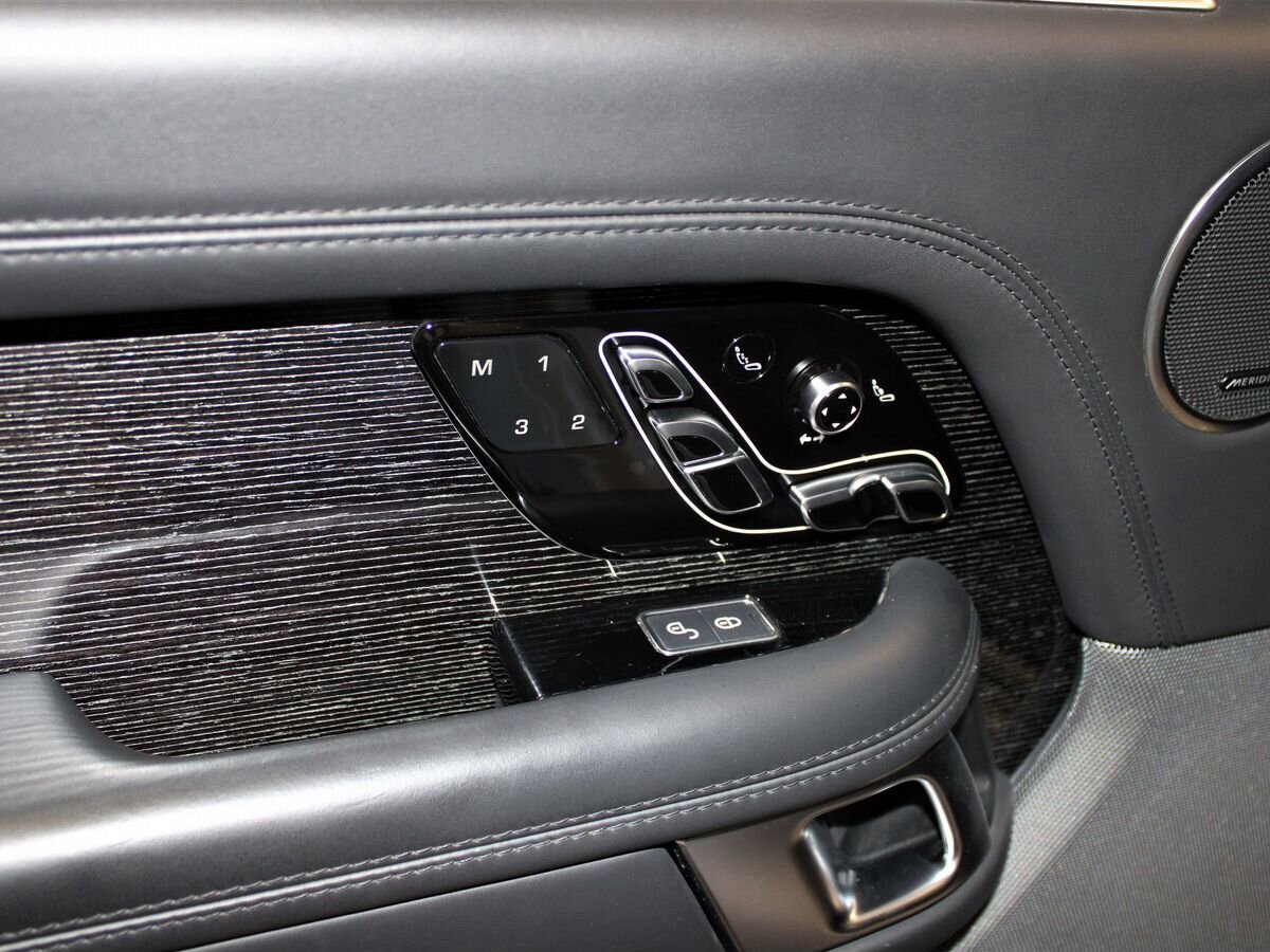 Land Rover Range Rover IV Рестайлинг