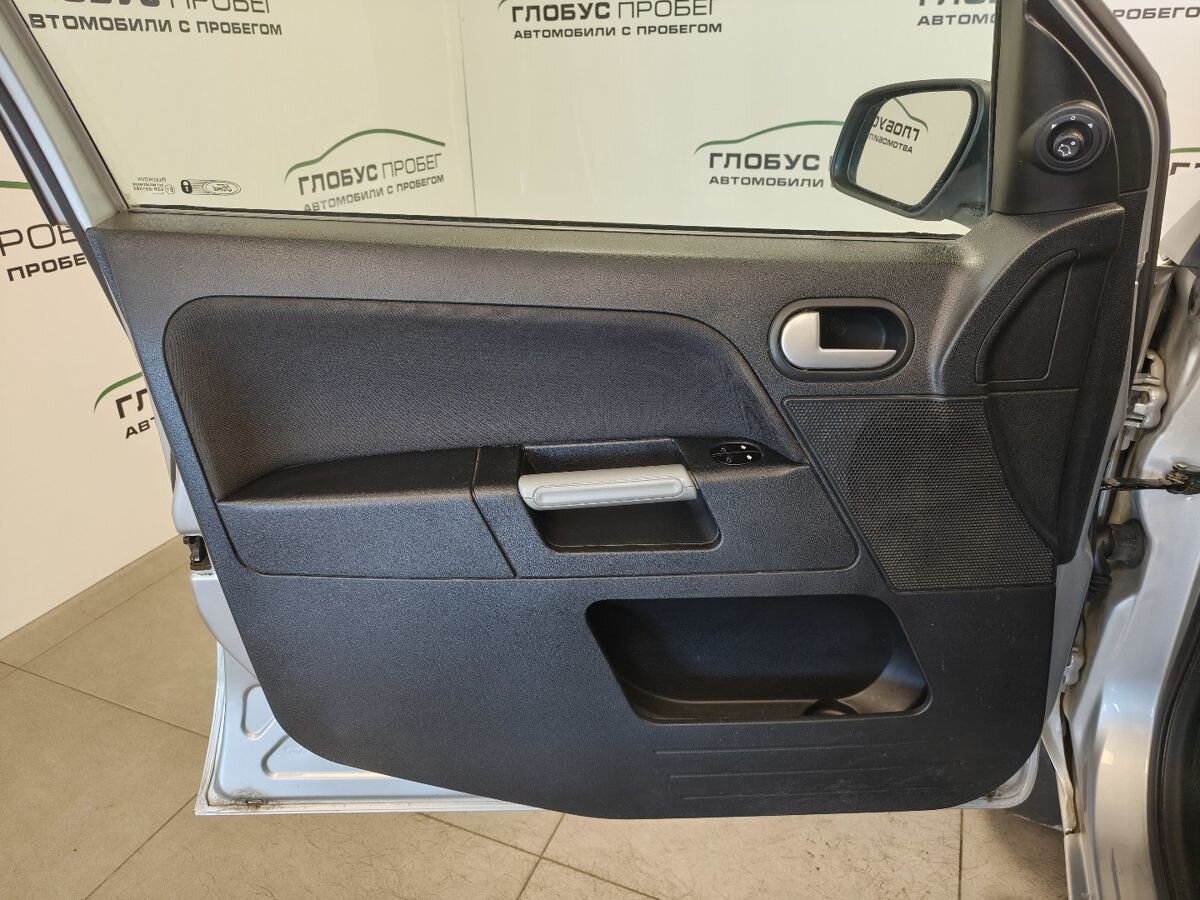 Ford Fusion I Рестайлинг