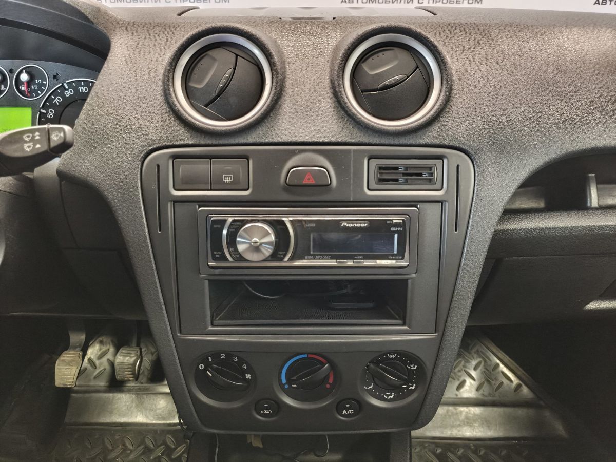 Ford Fusion I Рестайлинг